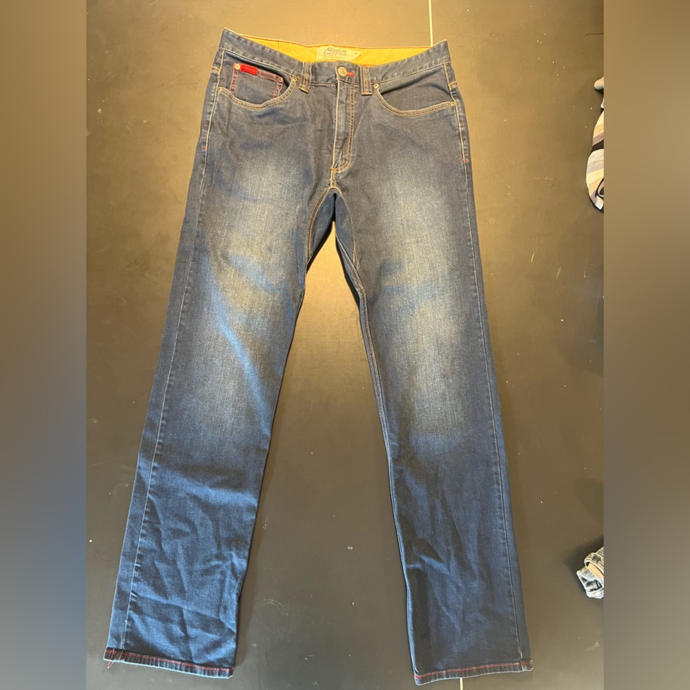 Mountai Khakis Slim Tailored Fit Jeans